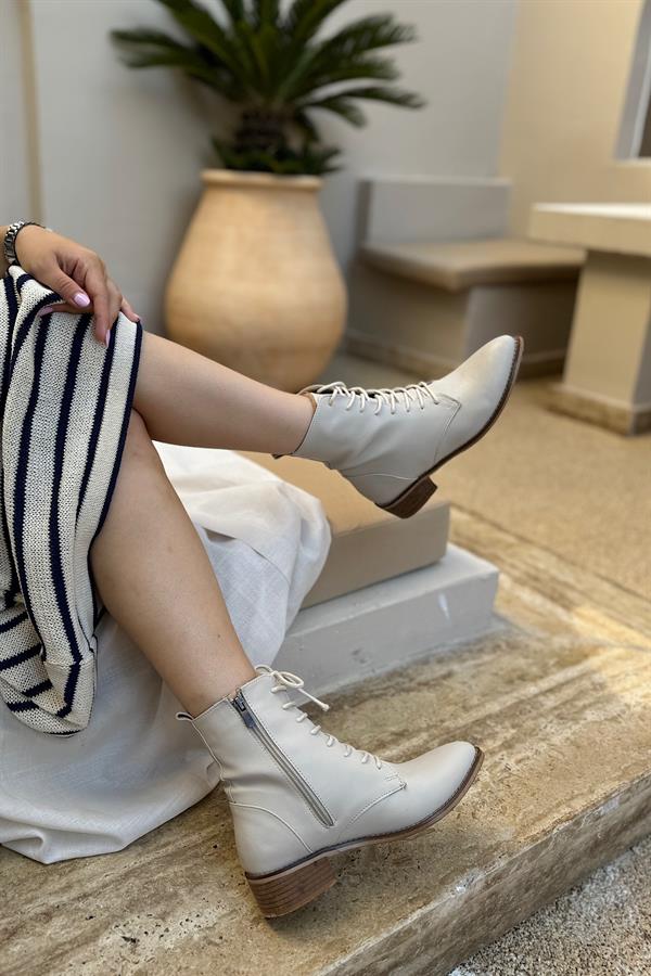 Montelo Bej Cilt Fermuarlı Kadın Bot