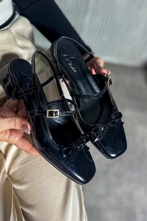 Nany Siyah Rugan Fiyonklu Kadın Babet