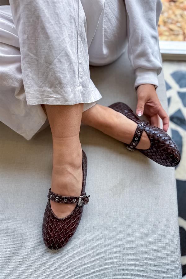 Nies Acı Kahve Cilt Örgü Detaylı Kadın Babet