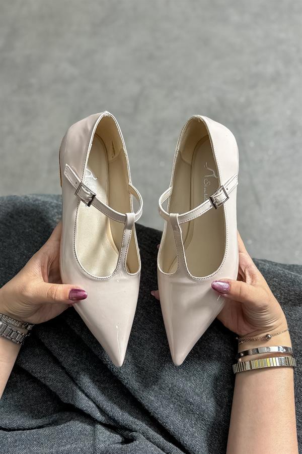 Oliw Bej Rugan Kadın Babet