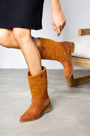 Pisa Taba Süet Kürklü Kadın Bot