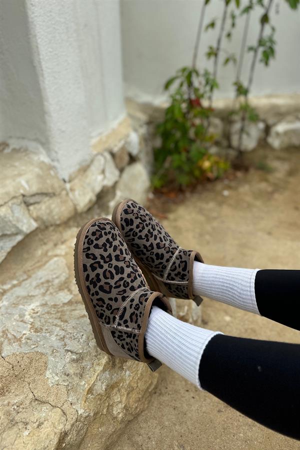 Prag Gri Hakiki Deri Kürklü Kadın Bot