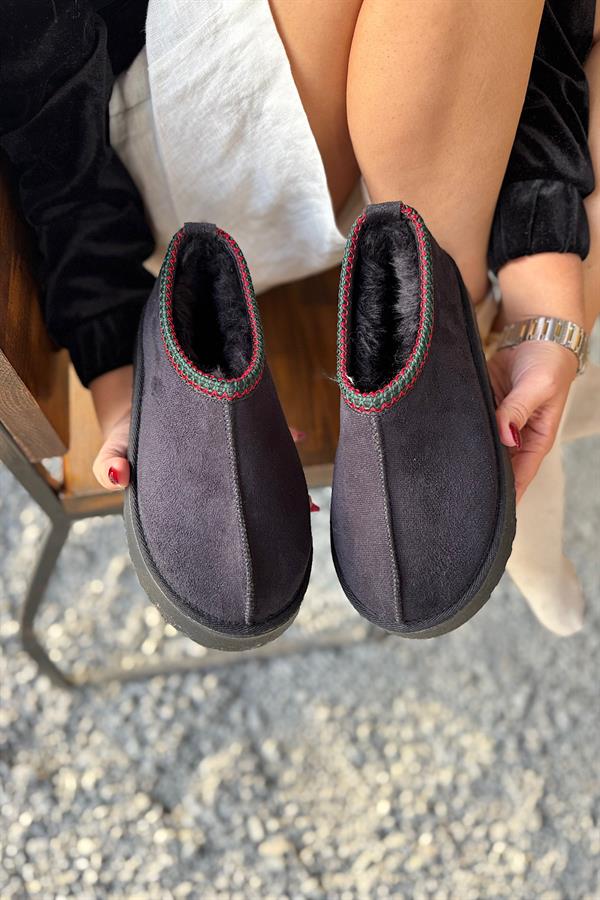 Regor Siyah Süet Kürklü Bot