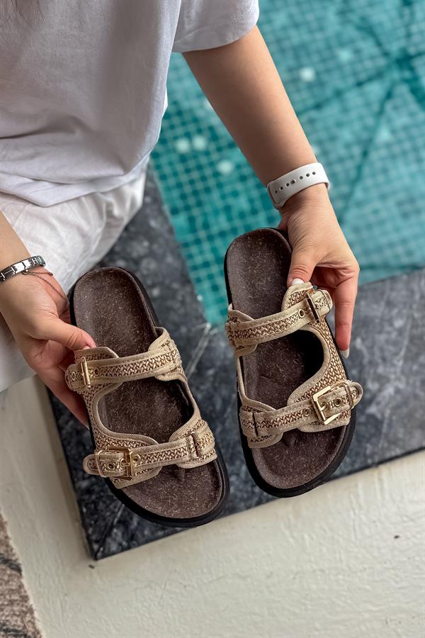 Ressia Hasır Çift Toka Detaylı Kadın Terlik