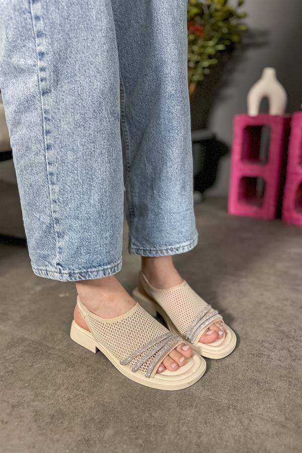 Romin Bej Fileli Taş Detaylı Kadın Sandalet