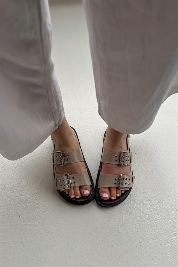 Seei Bej Toka Detaylı Kadın Sandalet