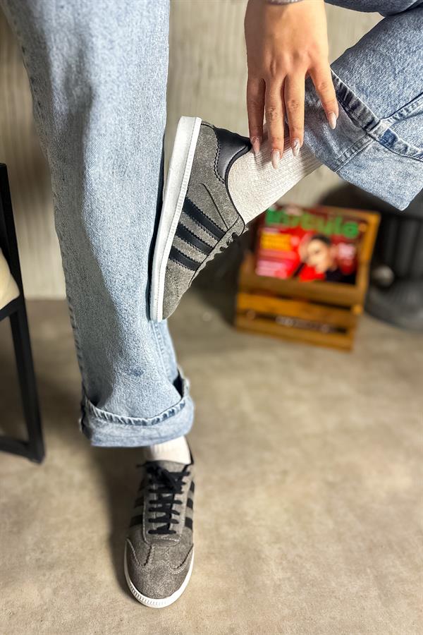 Snar Füme Üç Çizgili Süet Kadın Sneakers