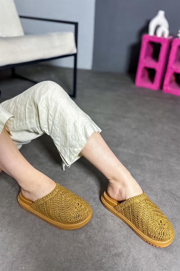 Tamar Taba Hasır Örgü Detaylı Kadın Terlik