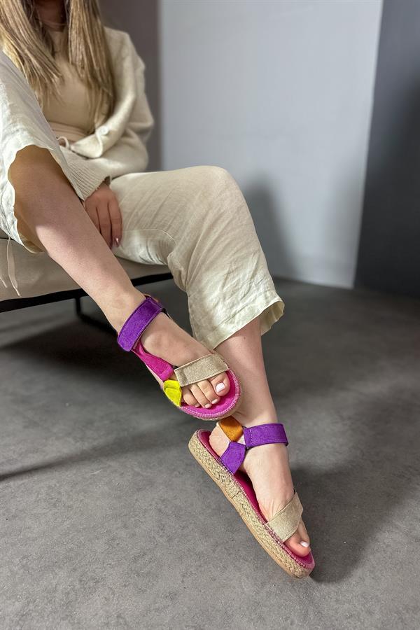 Trav Mor Cırtlı Detay Kadın Sandalet
