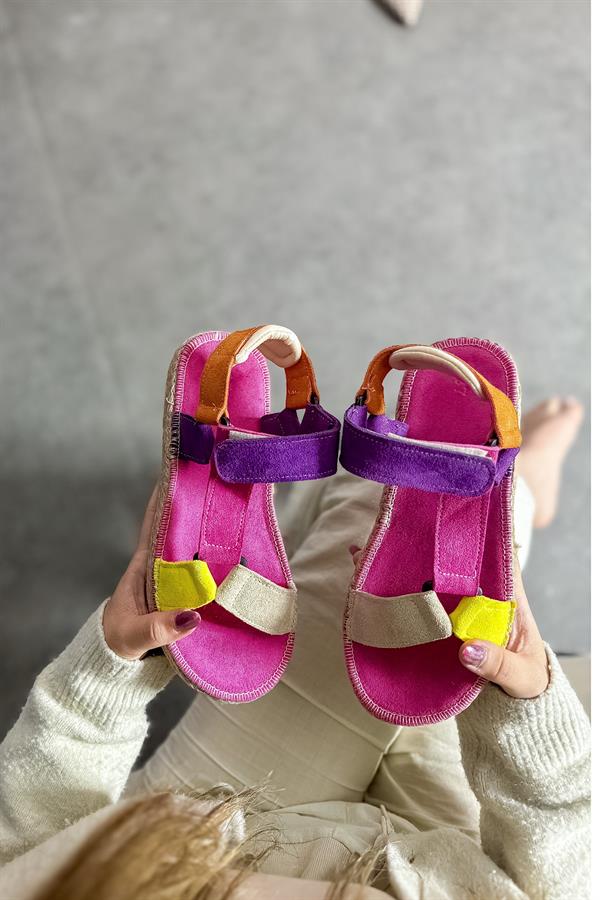 Trav Mor Cırtlı Detay Kadın Sandalet