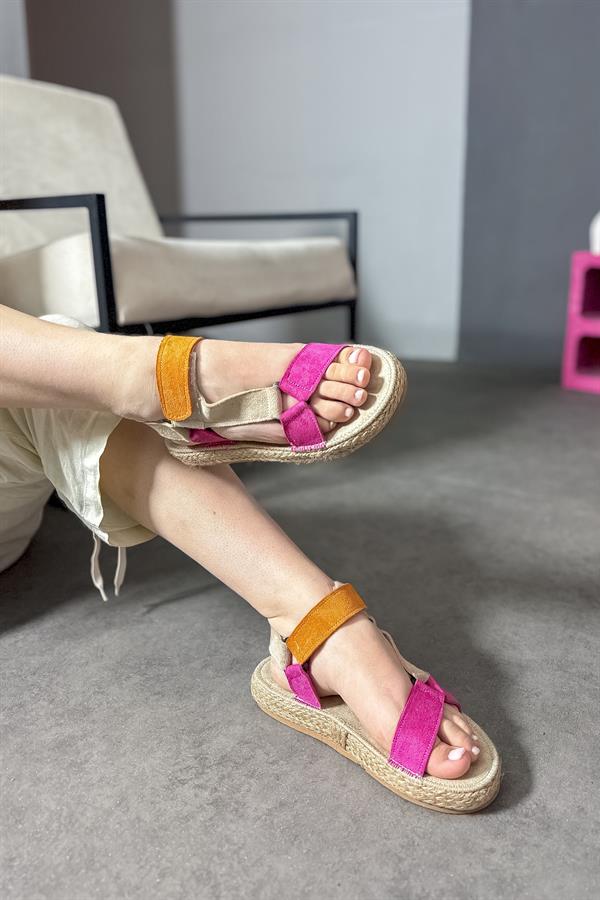 Trav Turuncu Cırtlı Detay Kadın Sandalet