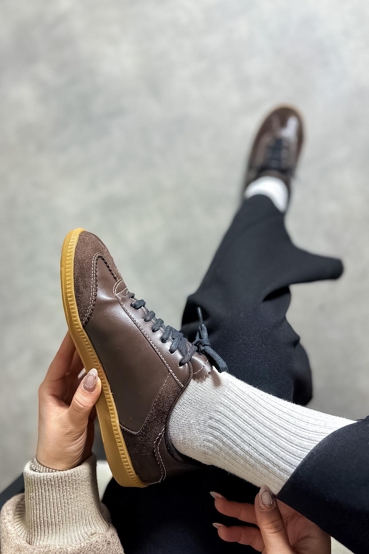 Araz Acı Kahve Cilt Süet Detaylı Kadın Sneakers