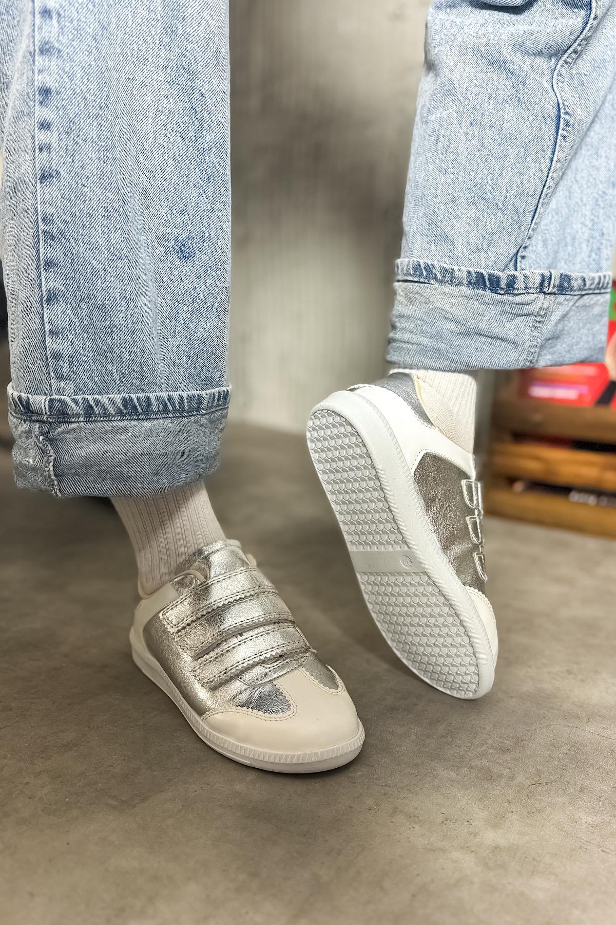 Cırry Gümüş Cilt Süet Detaylı Cırtlı Kadın Sneakers