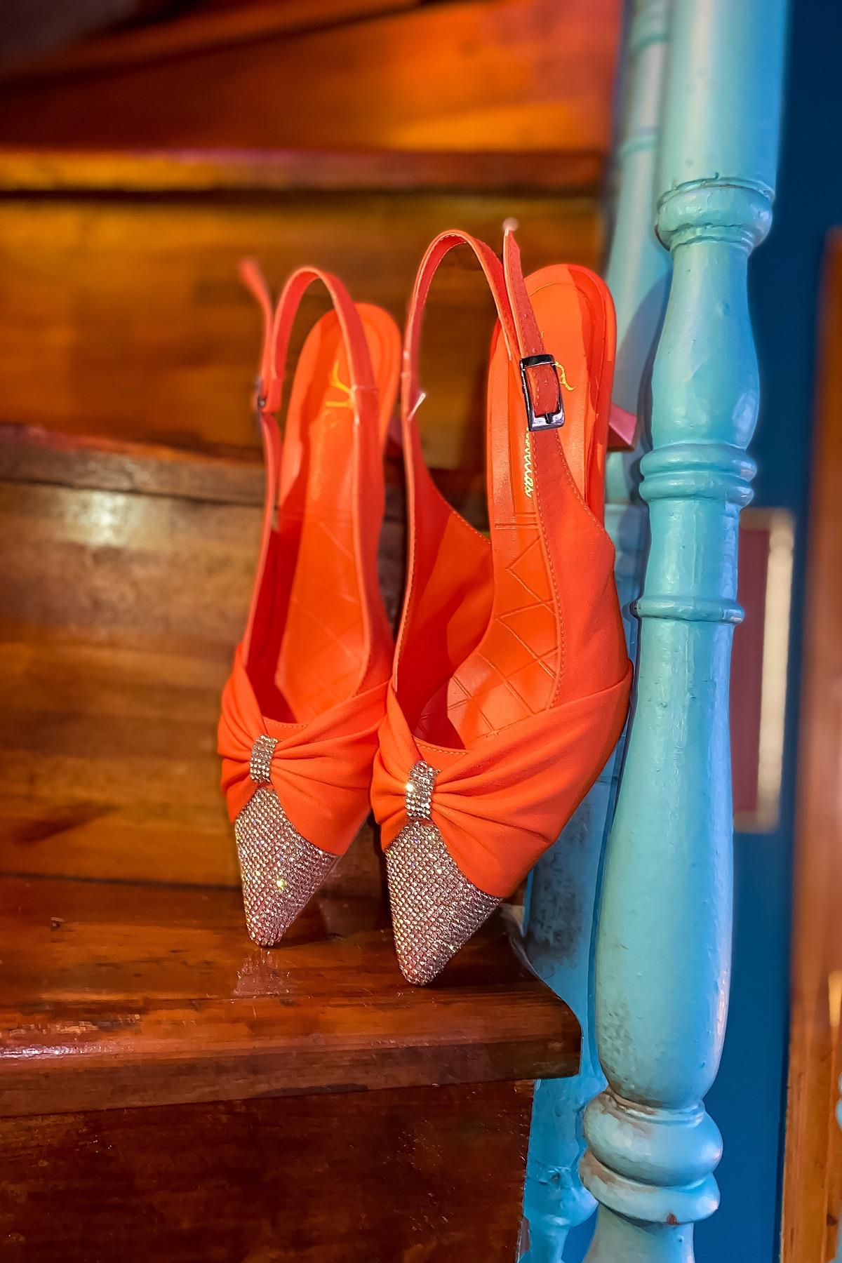 Sorty Turuncu Taş Detaylı Kadin Topuklu Ayakkabı