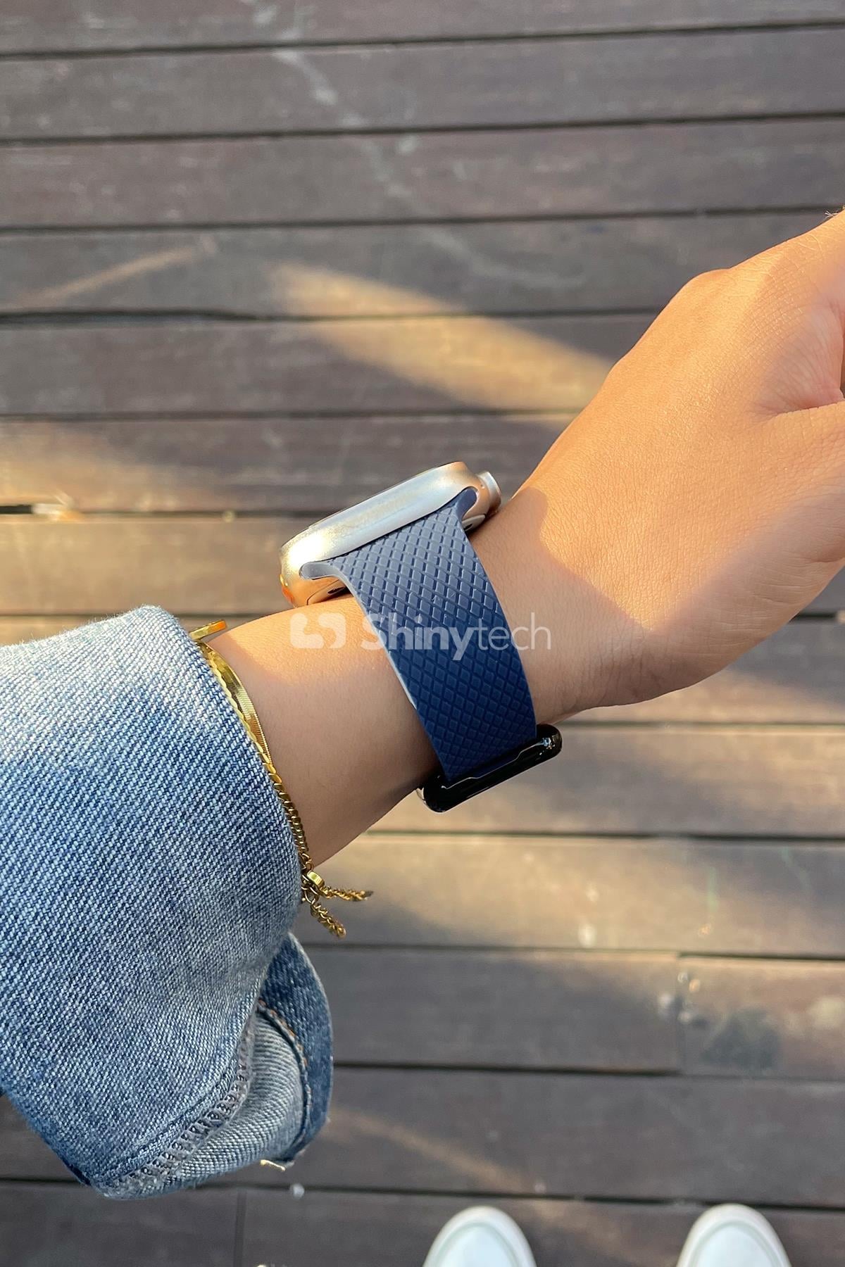 Apple Watch Uyumlu Modern Tokalı Kordon Lacivert