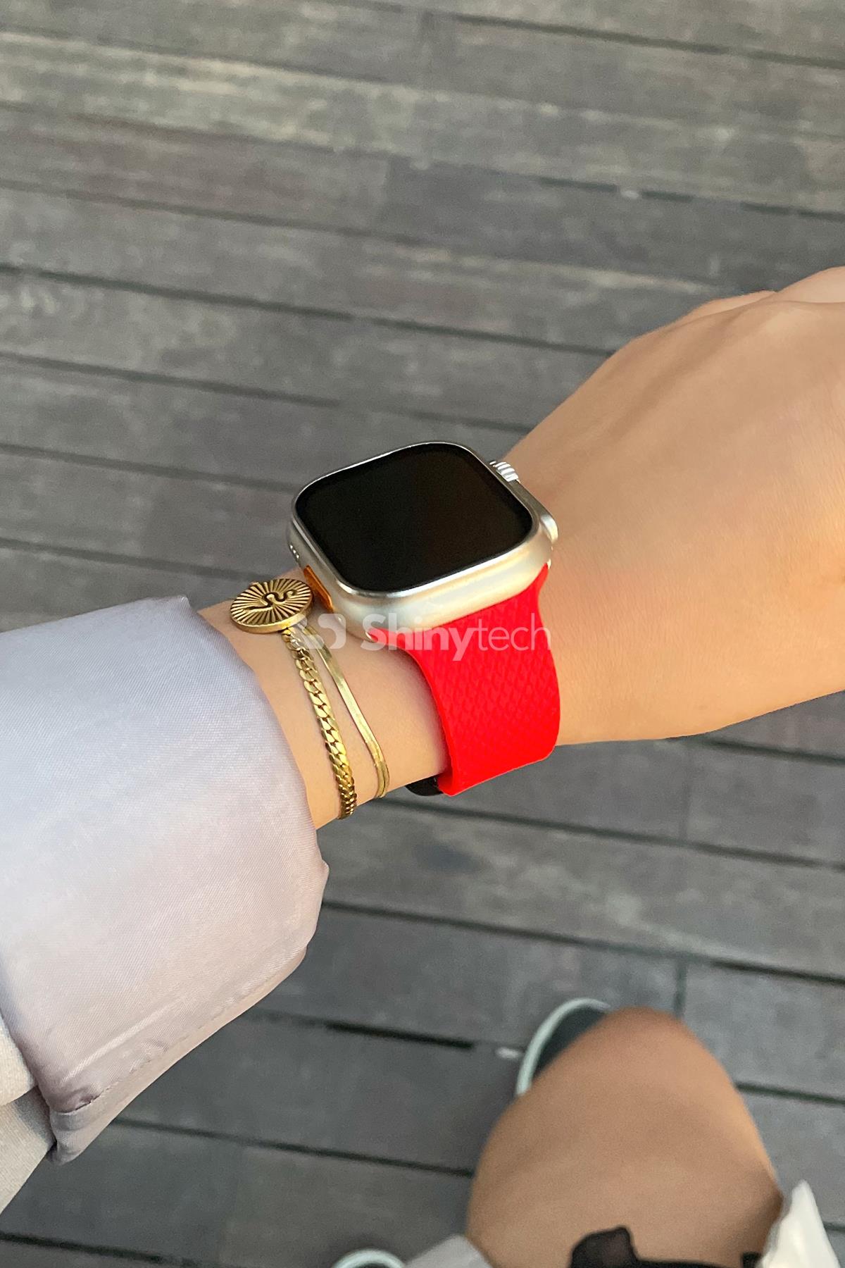 Apple Watch Uyumlu Modern Tokalı Kordon Kırmızı