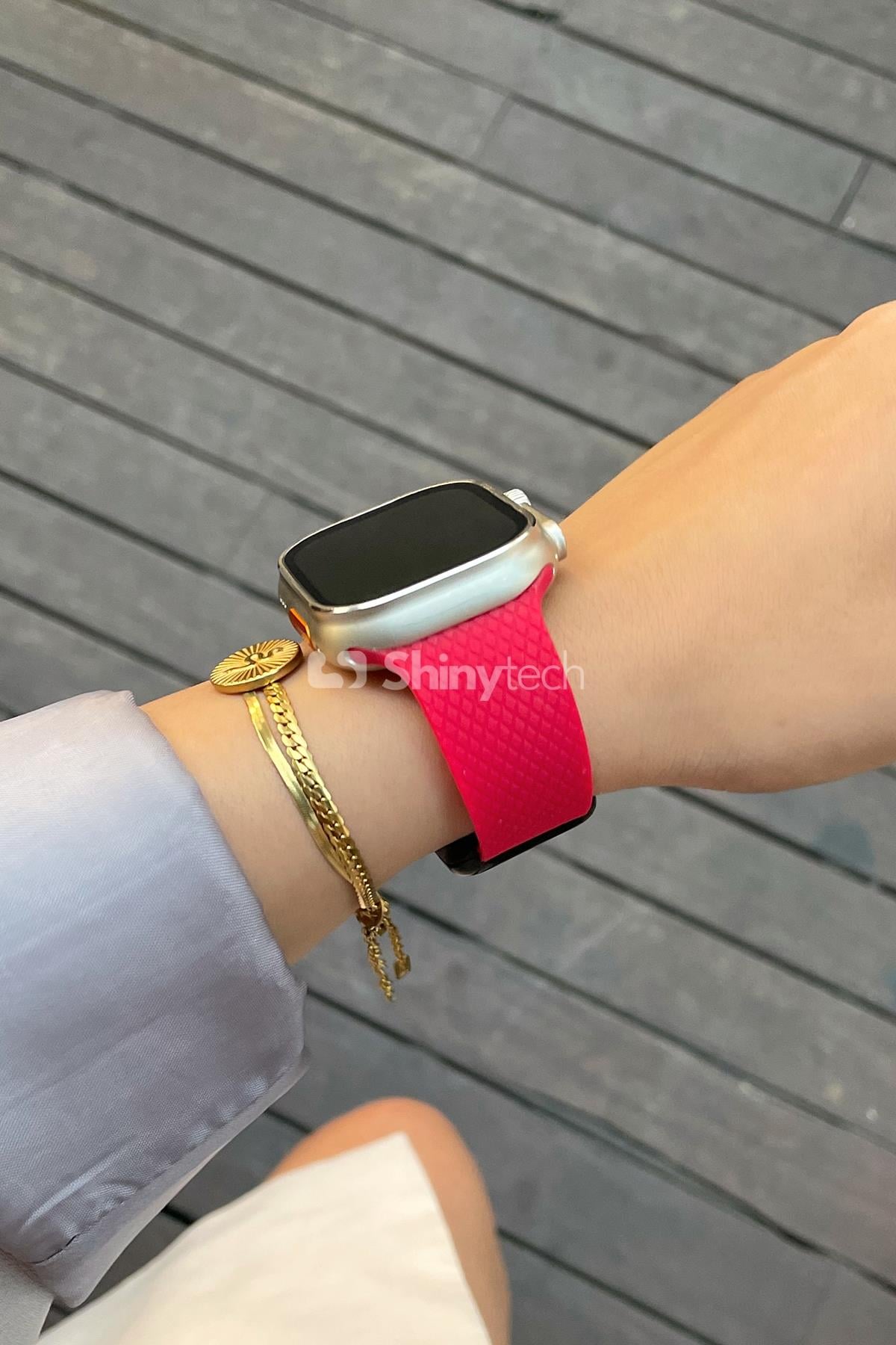 Apple Watch Uyumlu Modern Tokalı Kordon Kızıl Kırmızı