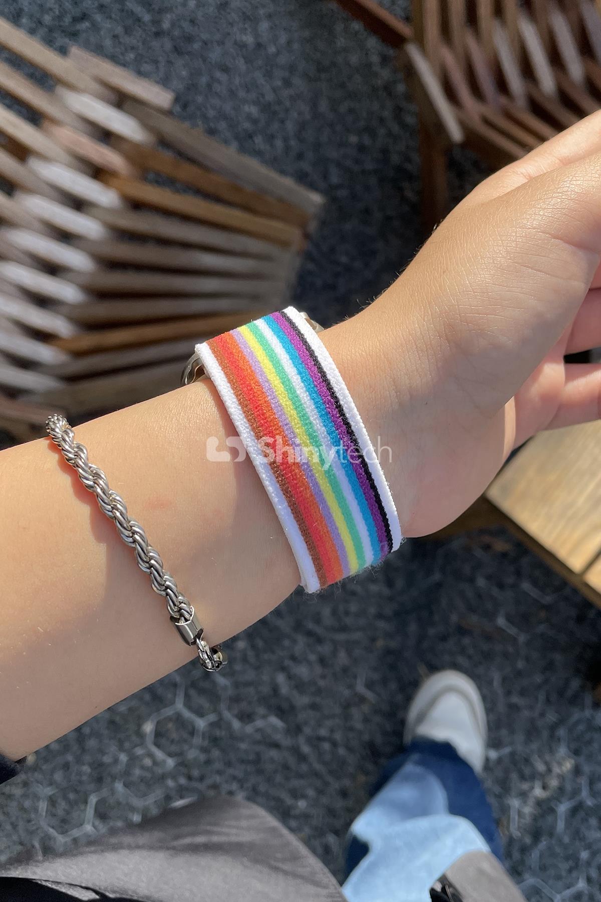 Apple Watch Uyumlu Trail Loop Kordon Pride (Rainbow)