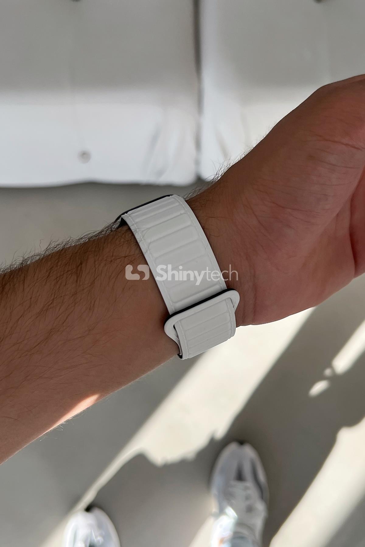 Beyaz Apple Watch Uyumlu Ultra Manyetik Silikon Kordon Modelleri | ShinyTech