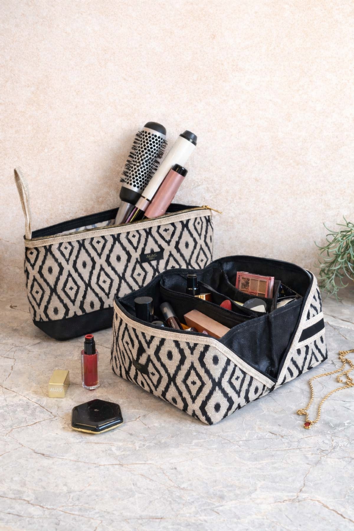 2’li Set Saç Şekillendirici Çantası & Makyaj Çantası Organizer Seti