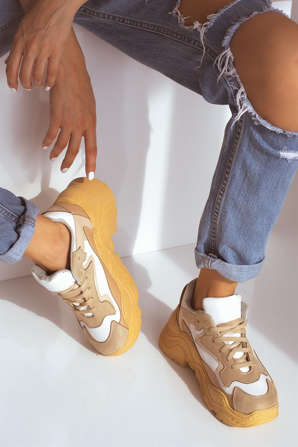 joile Bej Mat Bağlı Kalın Taban Kadın Sneakers Spor Ayakkabı