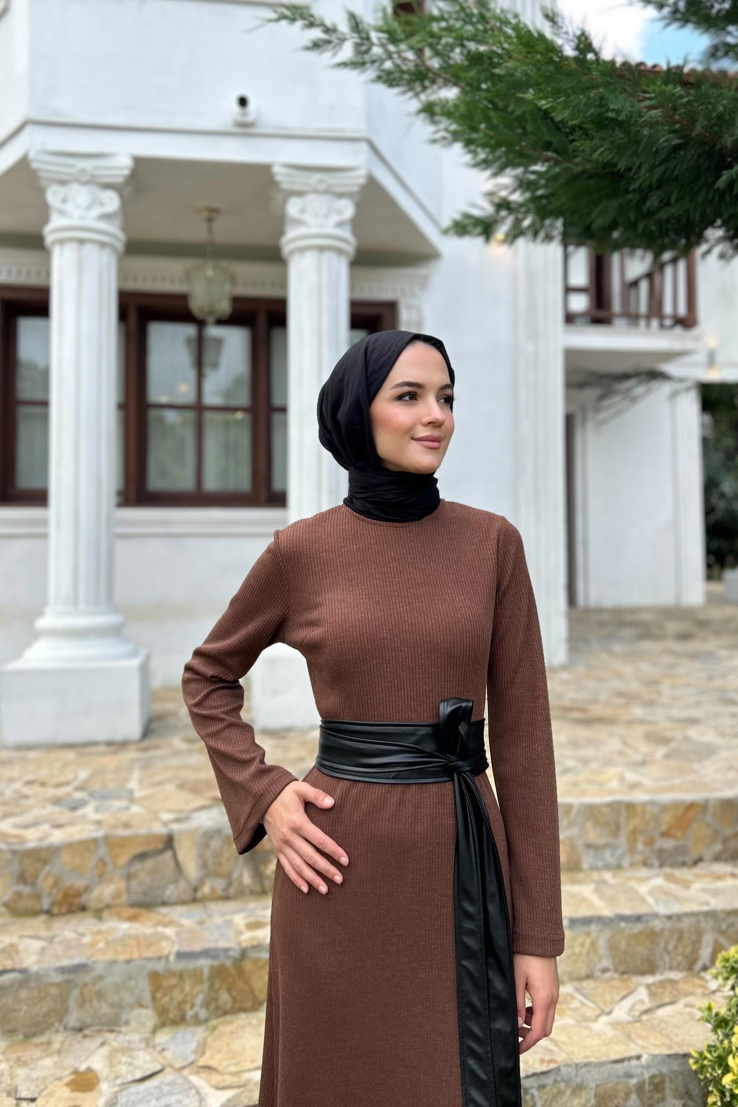 Deri Kemerli Triko Elbise - KAHVE Deri Kemerli Triko Elbise - KAHVE