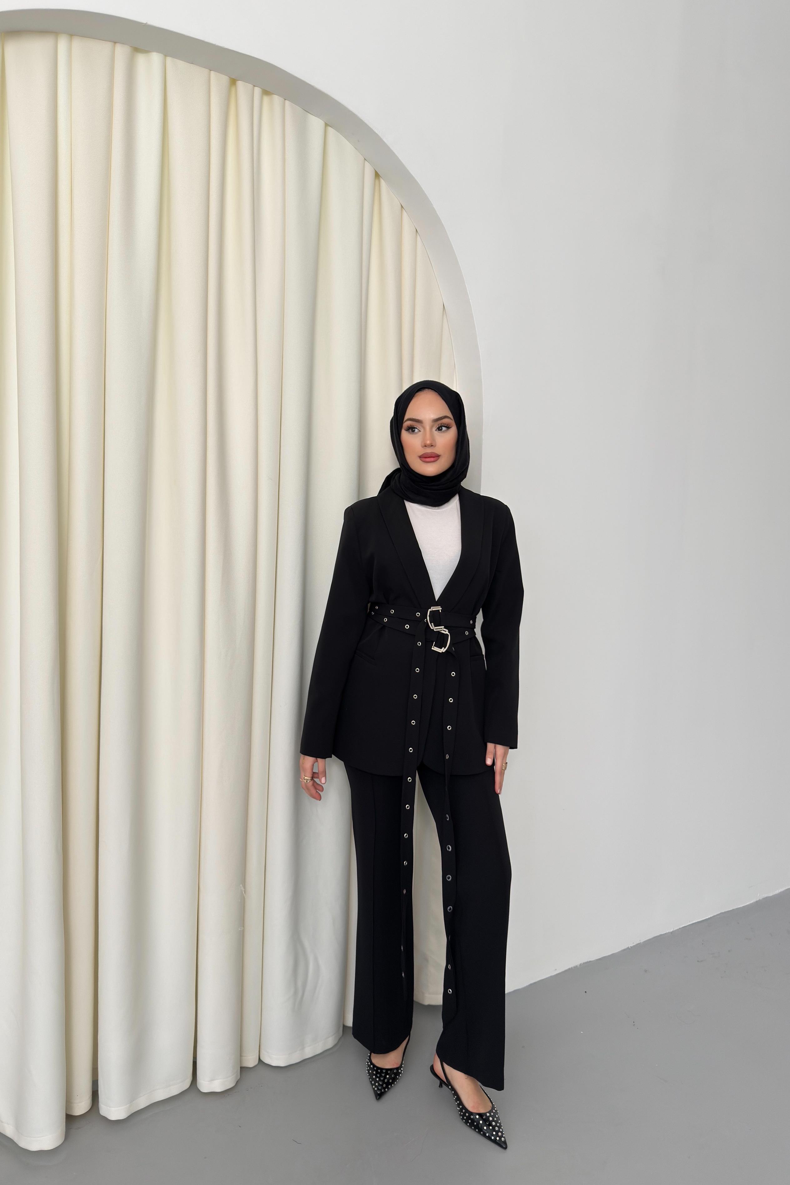 Çift Kemerli Blazer Takım - Siyah Çift Kemerli Blazer Takım - Siyah