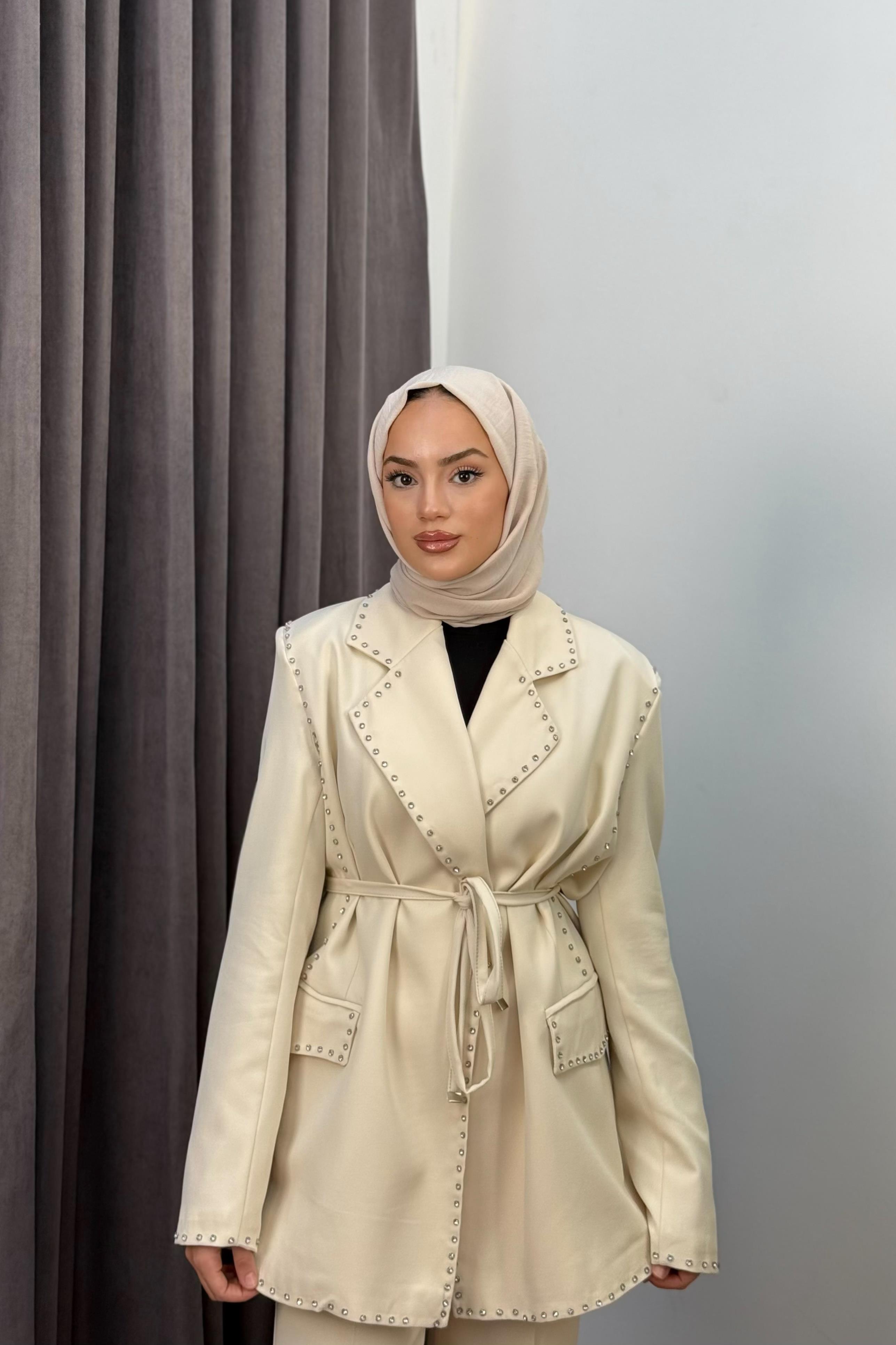 Taş İşlemeli Blazer Takım - TAŞ Taş İşlemeli Blazer Takım - TAŞ