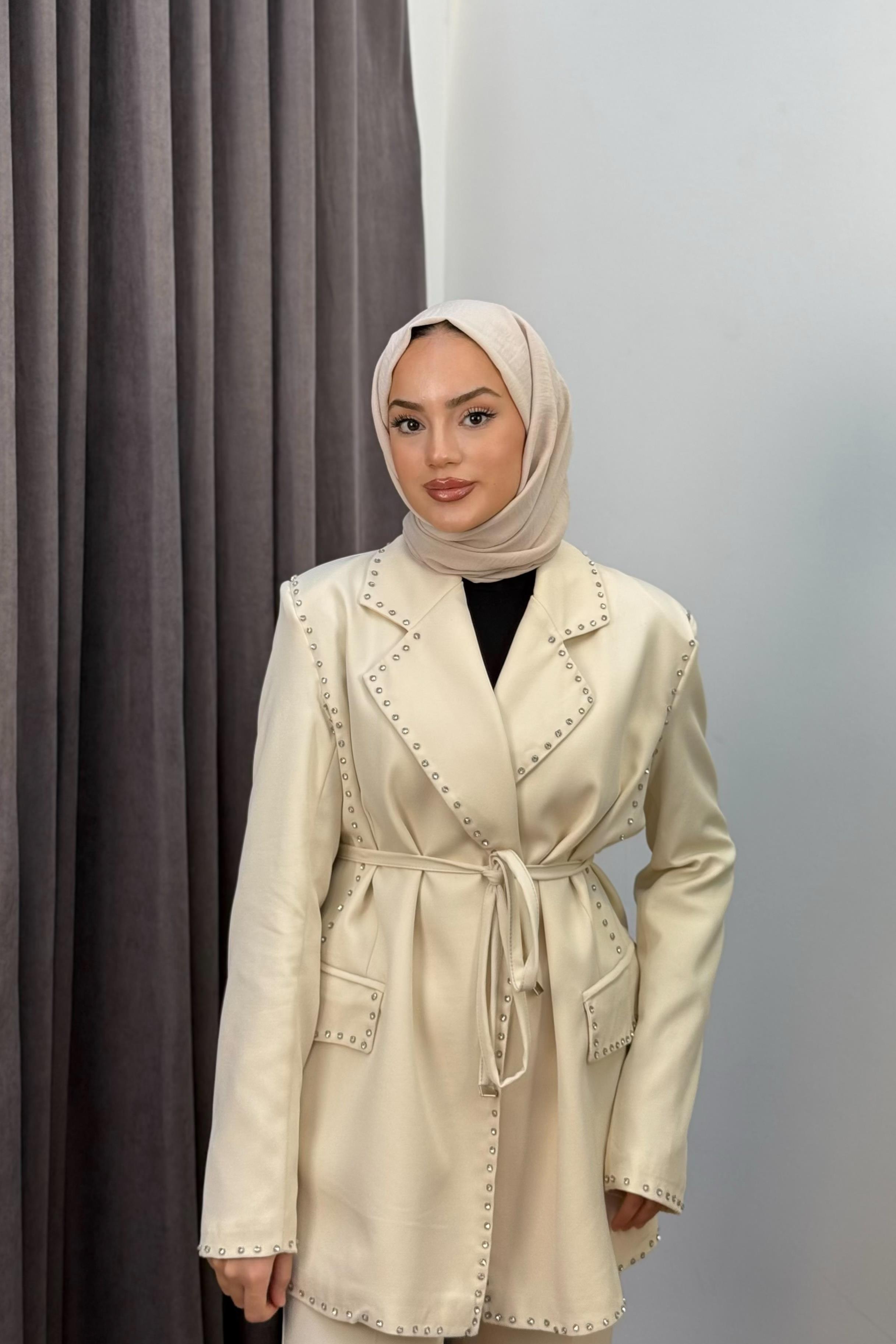 Taş İşlemeli Blazer Takım - TAŞ Taş İşlemeli Blazer Takım - TAŞ
