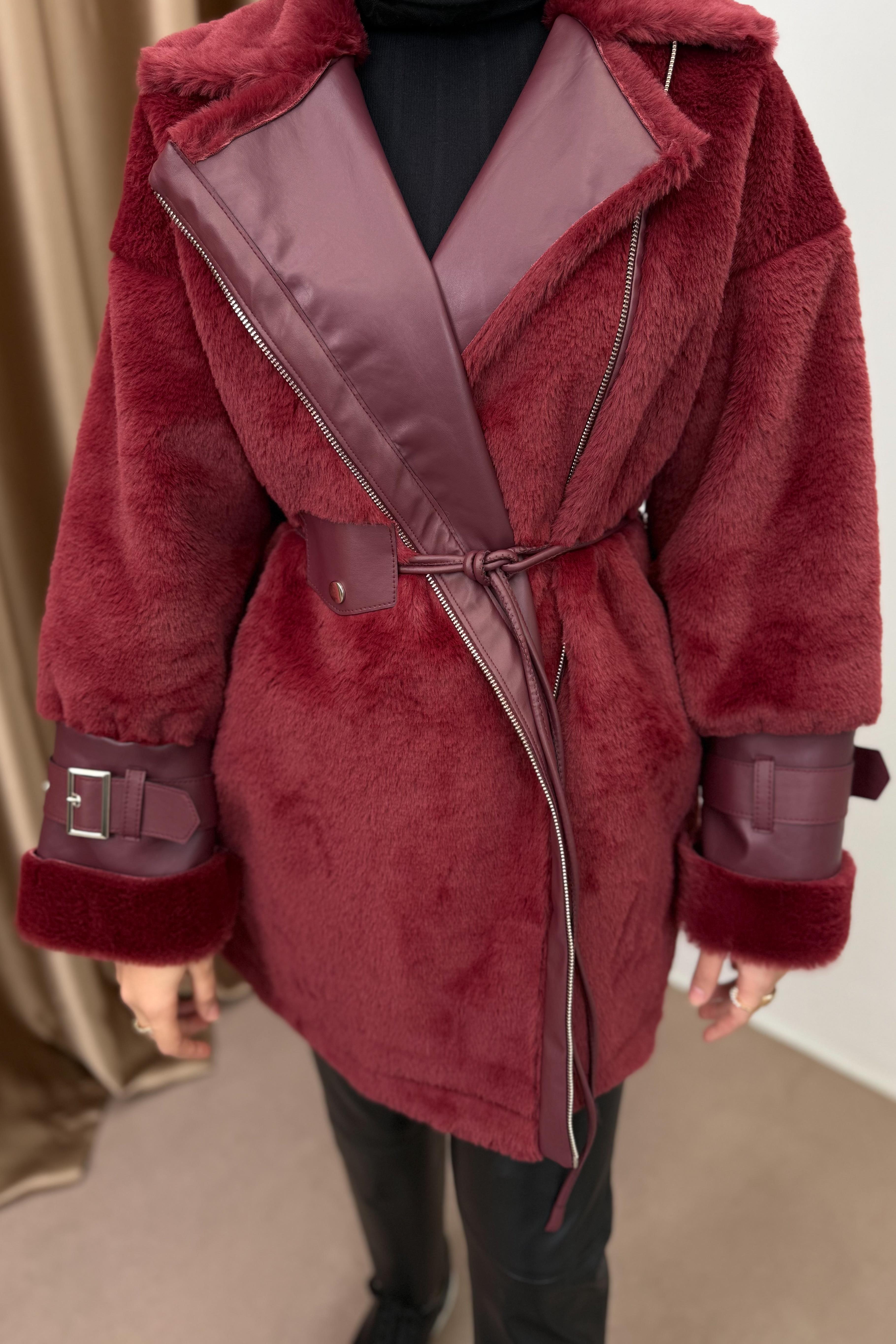 Fermuarlı Peluş Kaban - BORDO Fermuarlı Peluş Kaban - BORDO