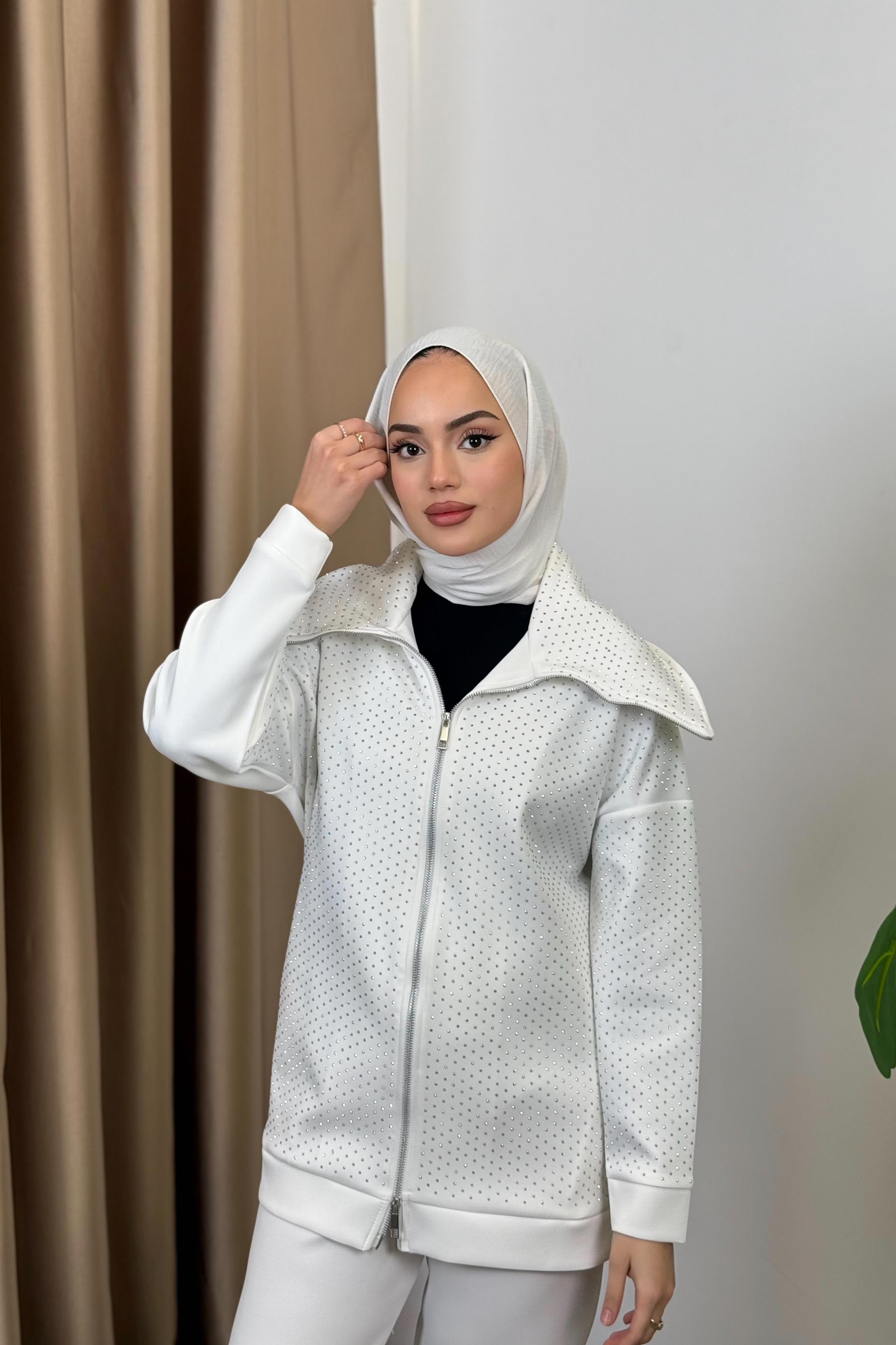 Taşlı Scuba Pantolonlu Takım - BEYAZ Taşlı Scuba Pantolonlu Takım - BEYAZ