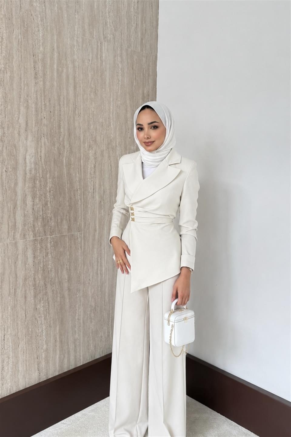 Asimetrik Blazer Ceketli Takım - Ekru