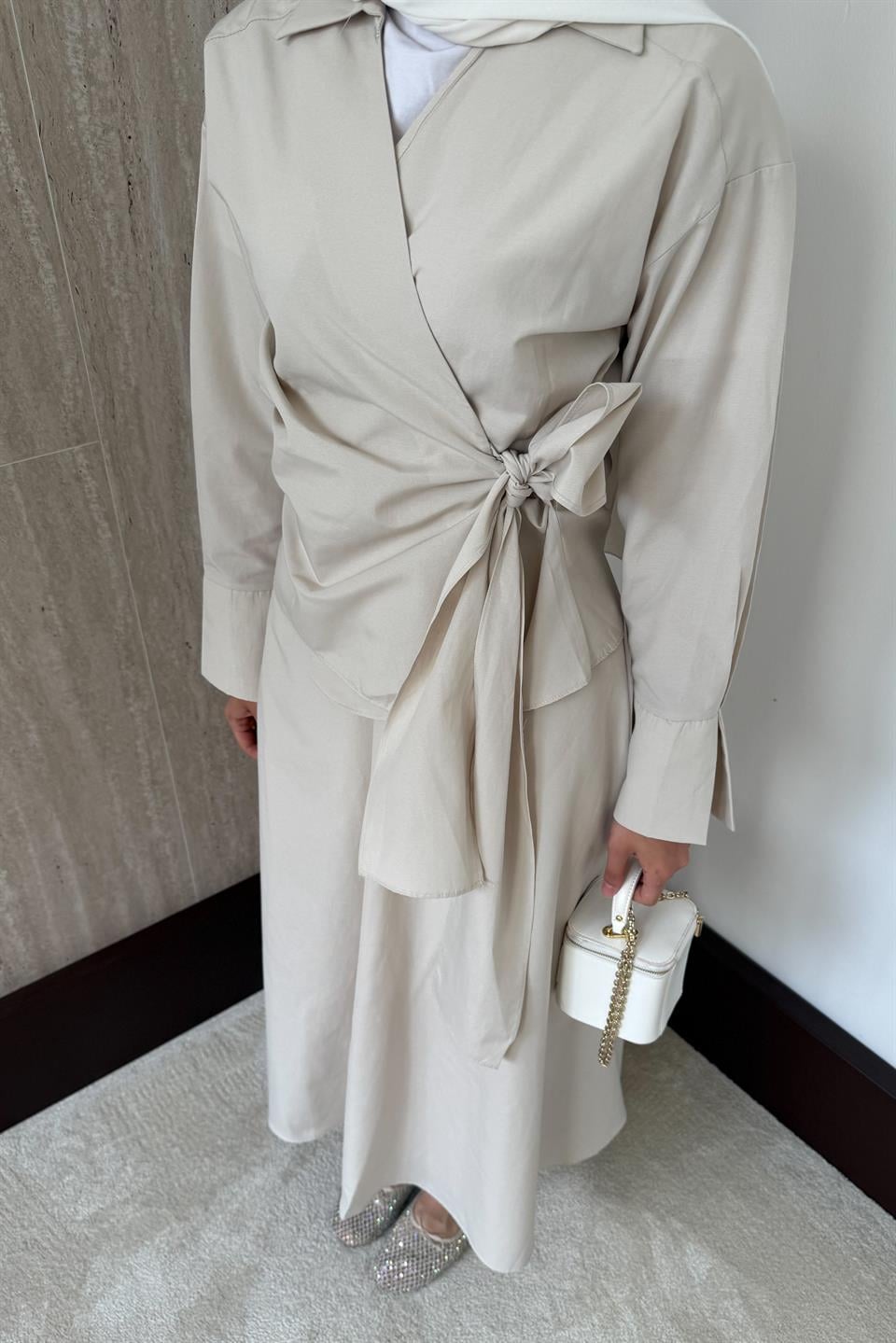 Bağlamalı Etekli Takım - Bej