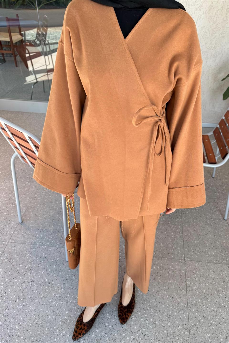 Bağlamalı Kaşe Takım - Camel