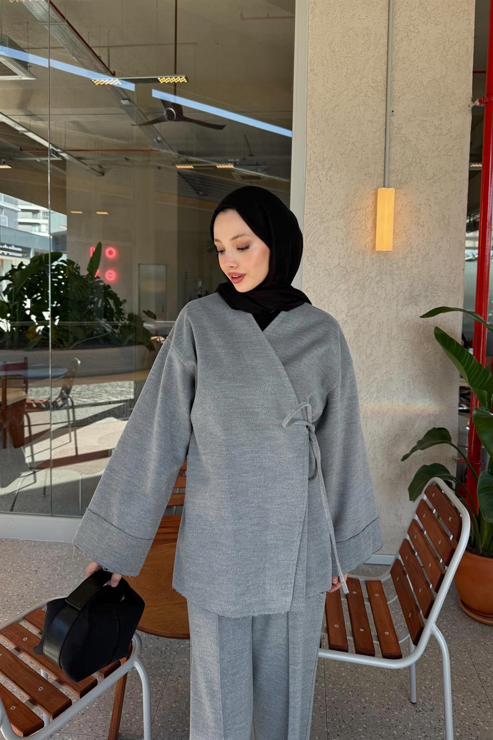 Bağlamalı Kaşe Takım - Gri