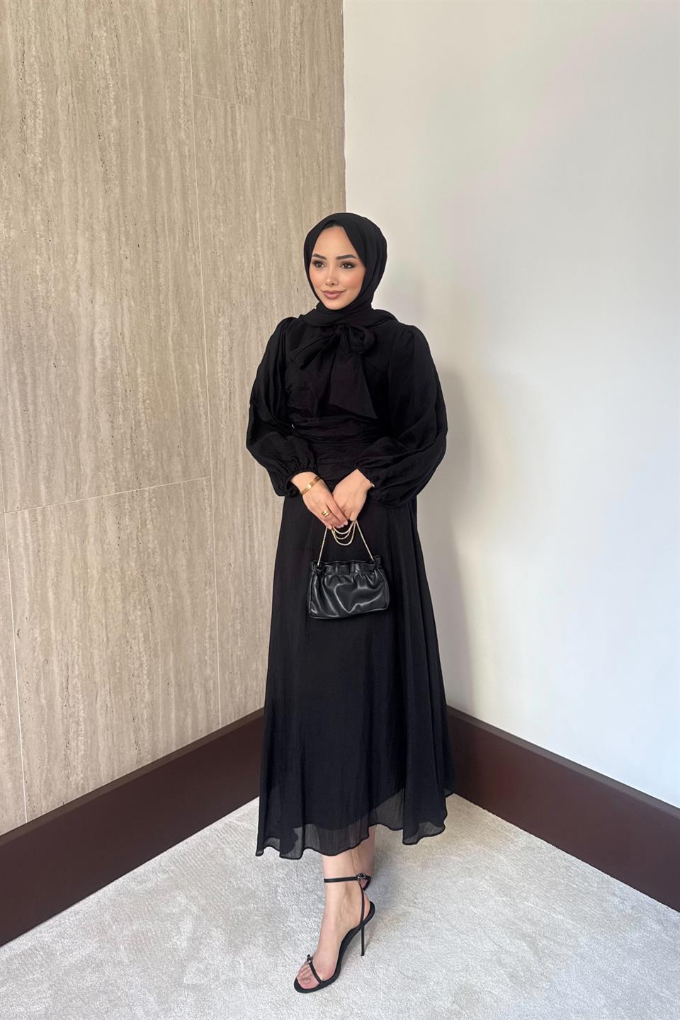 Belden Oturtmalı Elbise - Siyah