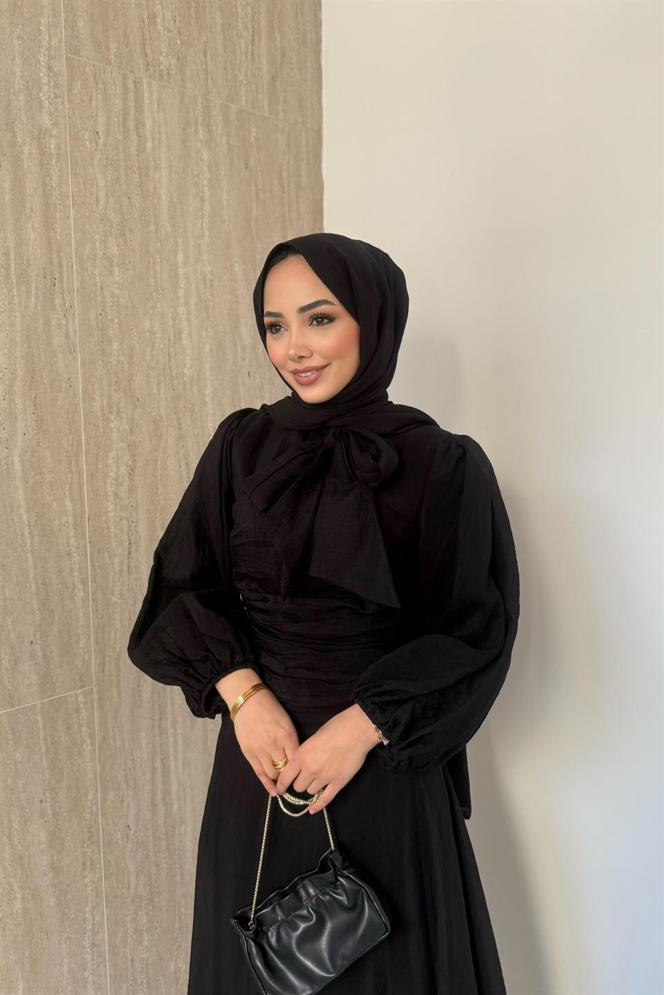 Belden Oturtmalı Elbise - Siyah