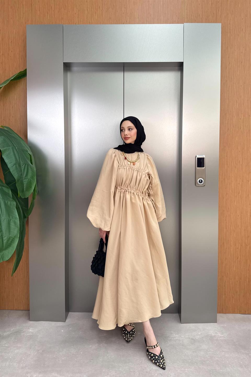 Büzgülü Balon Kol Elbise - Krem