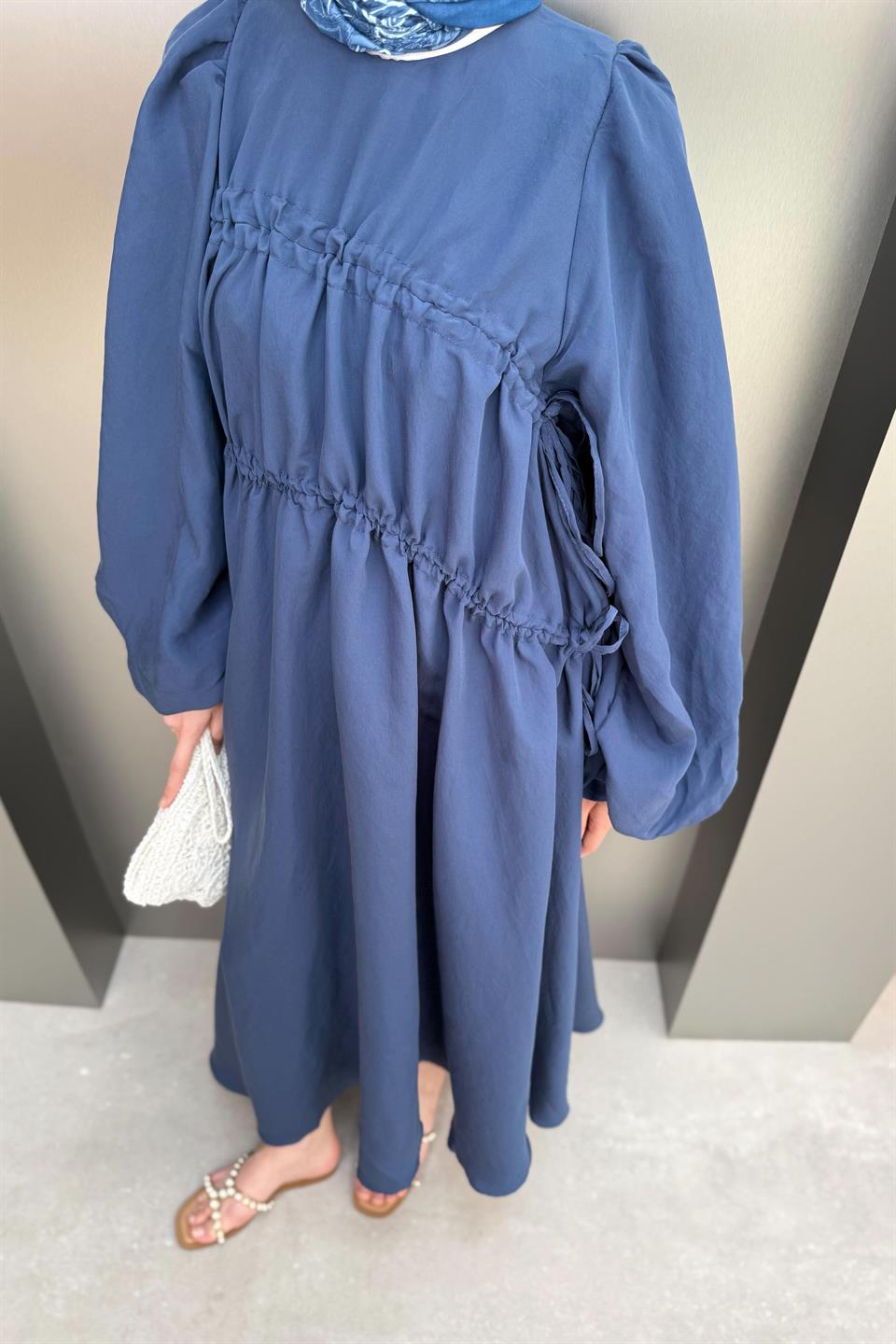 Büzgülü Balon Kol Elbise - Lacivert