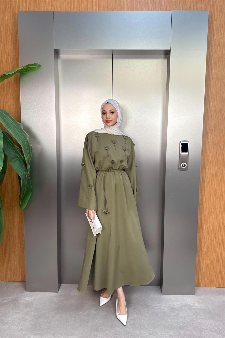 Flower Detailed Dress - Green