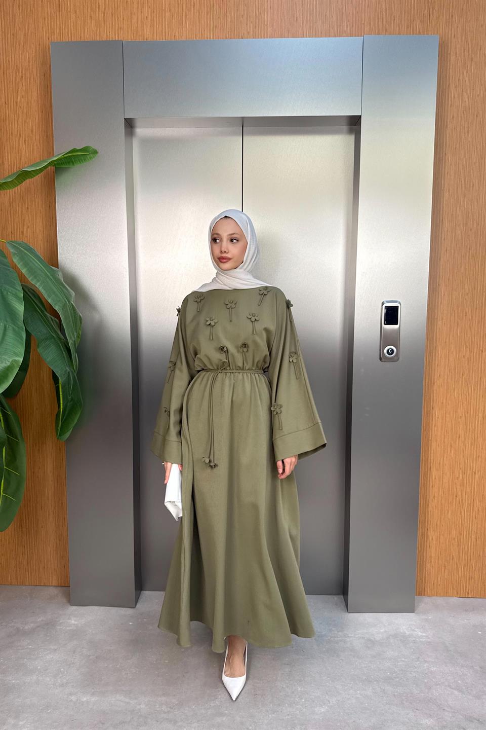 Flower Detailed Dress - Green