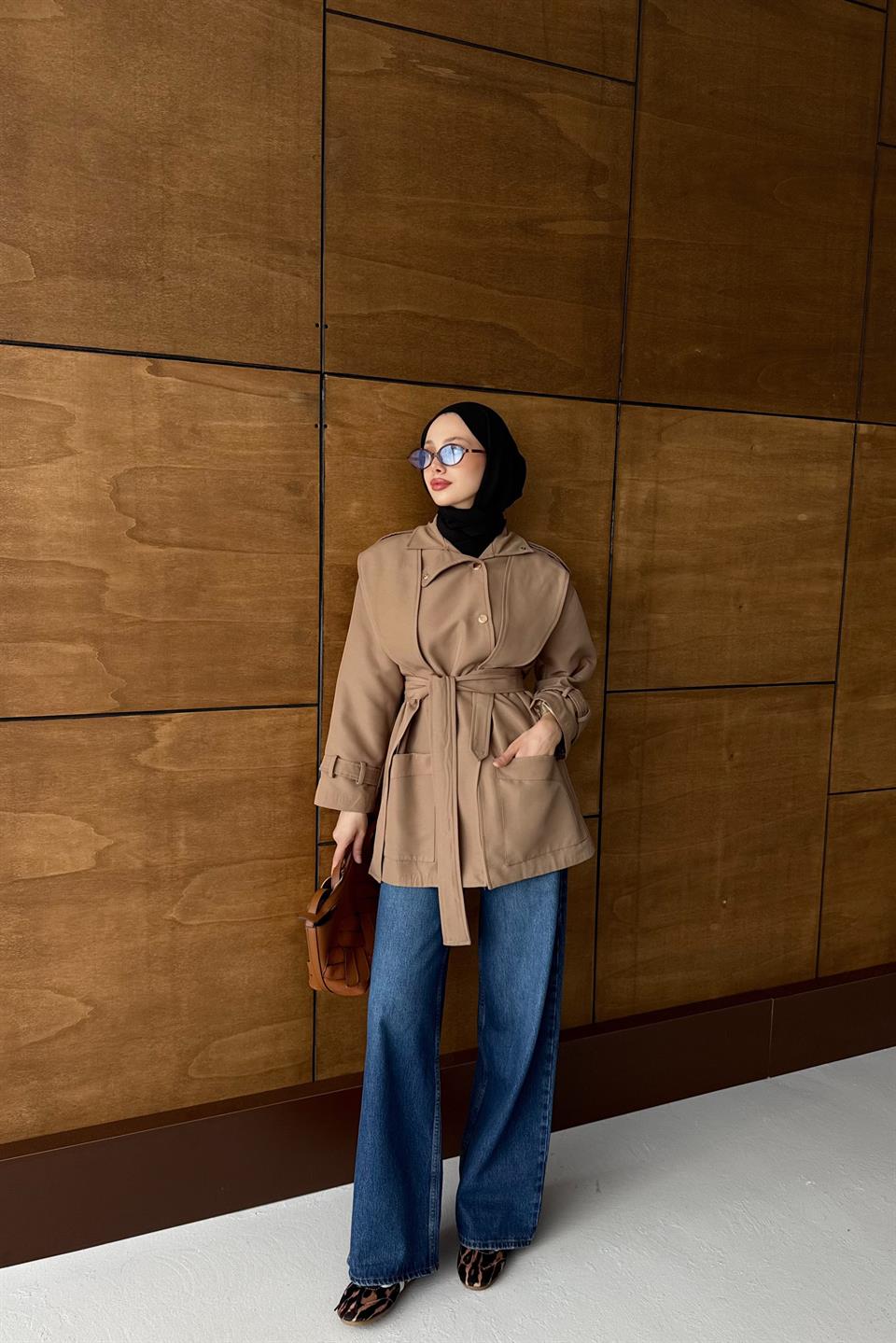 Trench Coat with Snap Buttons - Beige 