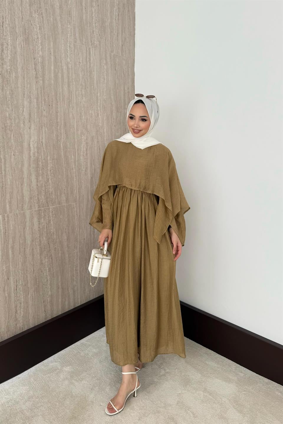 Çizgili Vual Etekli Takım - Yağ Yeşili