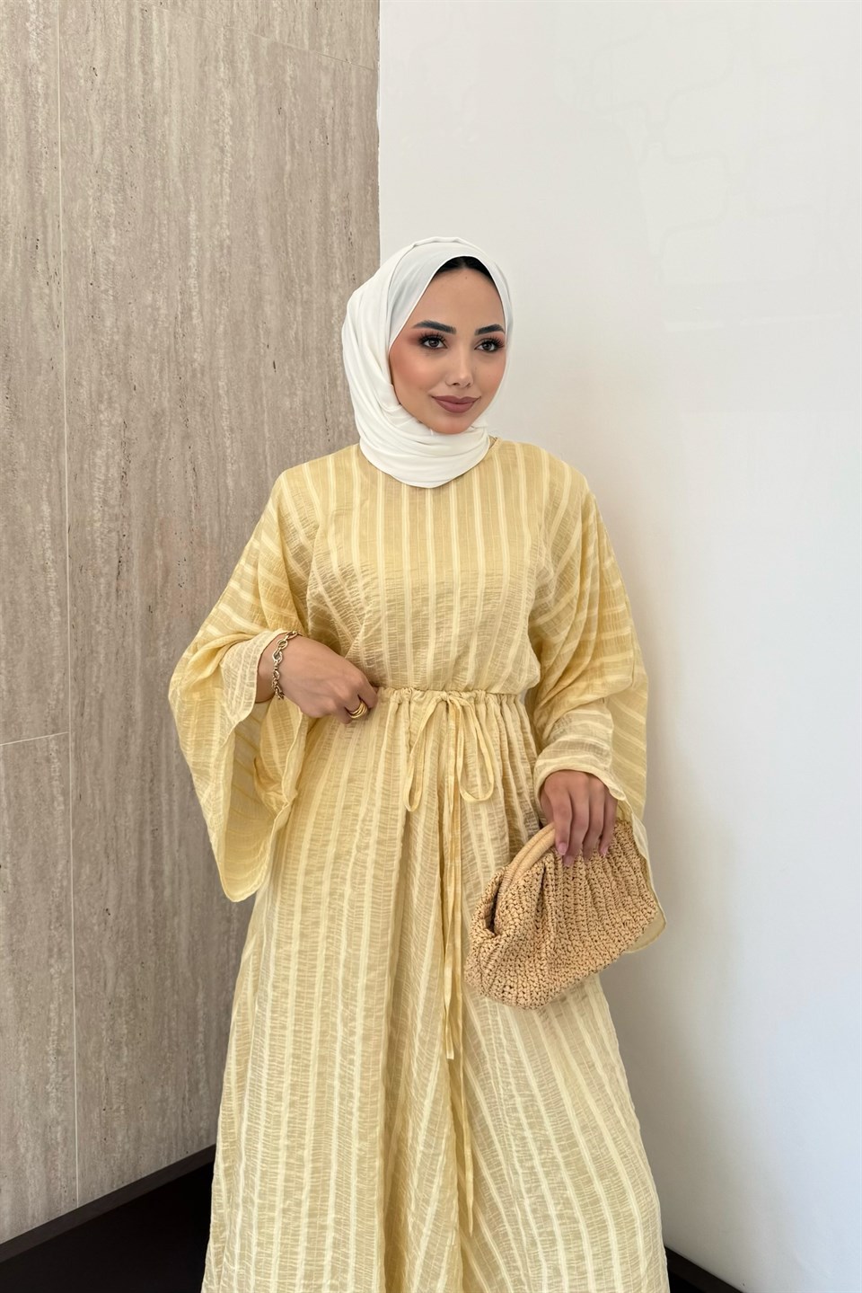 Çizgili Vual Pantolonlu Takım - Sarı