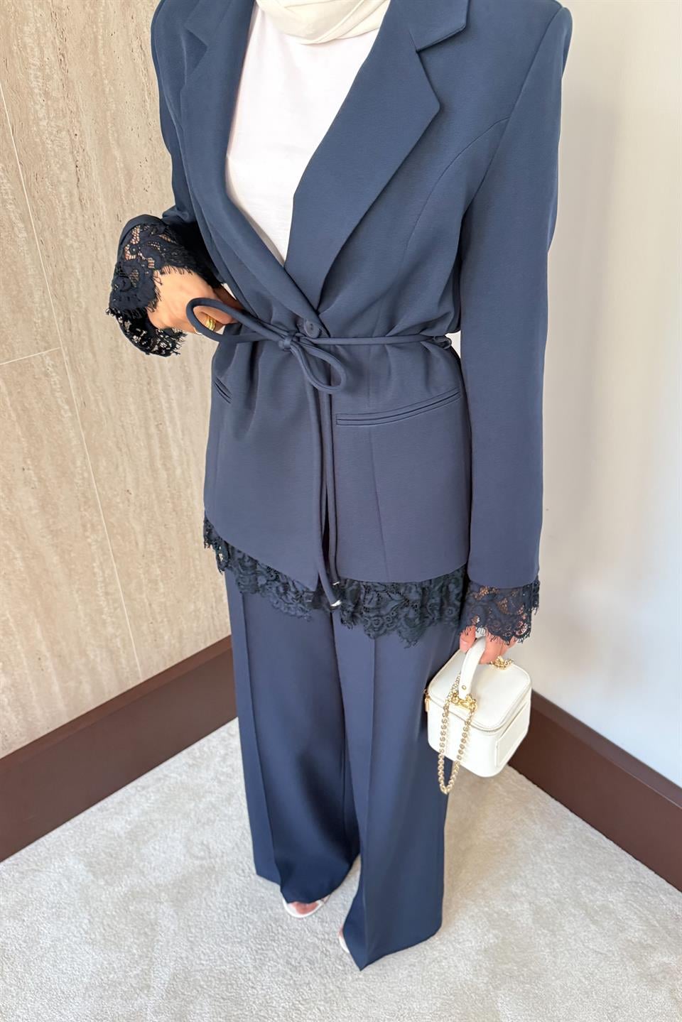 Dantelli Blazer Ceketli Pantolonlu Takım - Lacivert