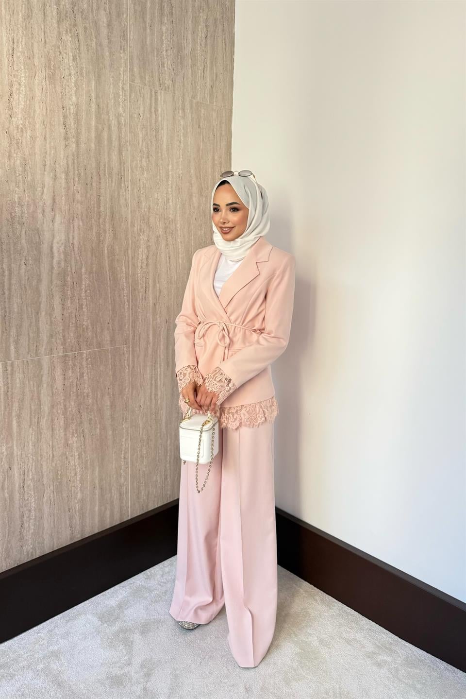 Dantelli Blazer Ceketli Pantolonlu Takım - Pembe