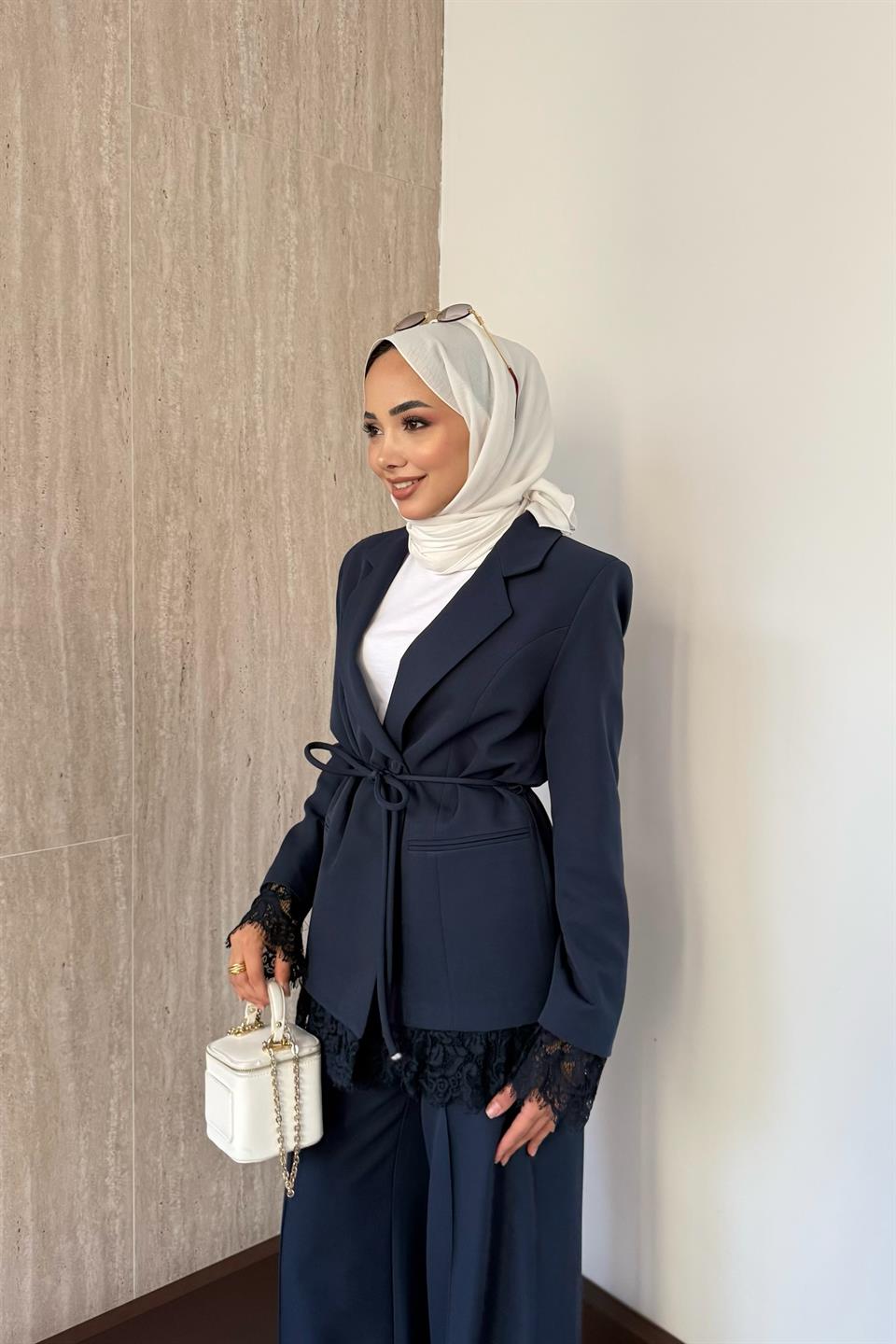Dantelli Blazer Ceketli Pantolonlu Takım - Lacivert