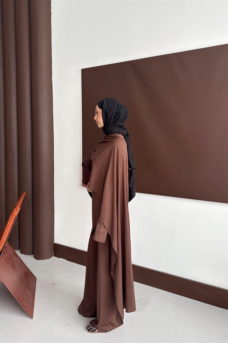 Degaje Yaka Pantolonlu Takım - Kahve