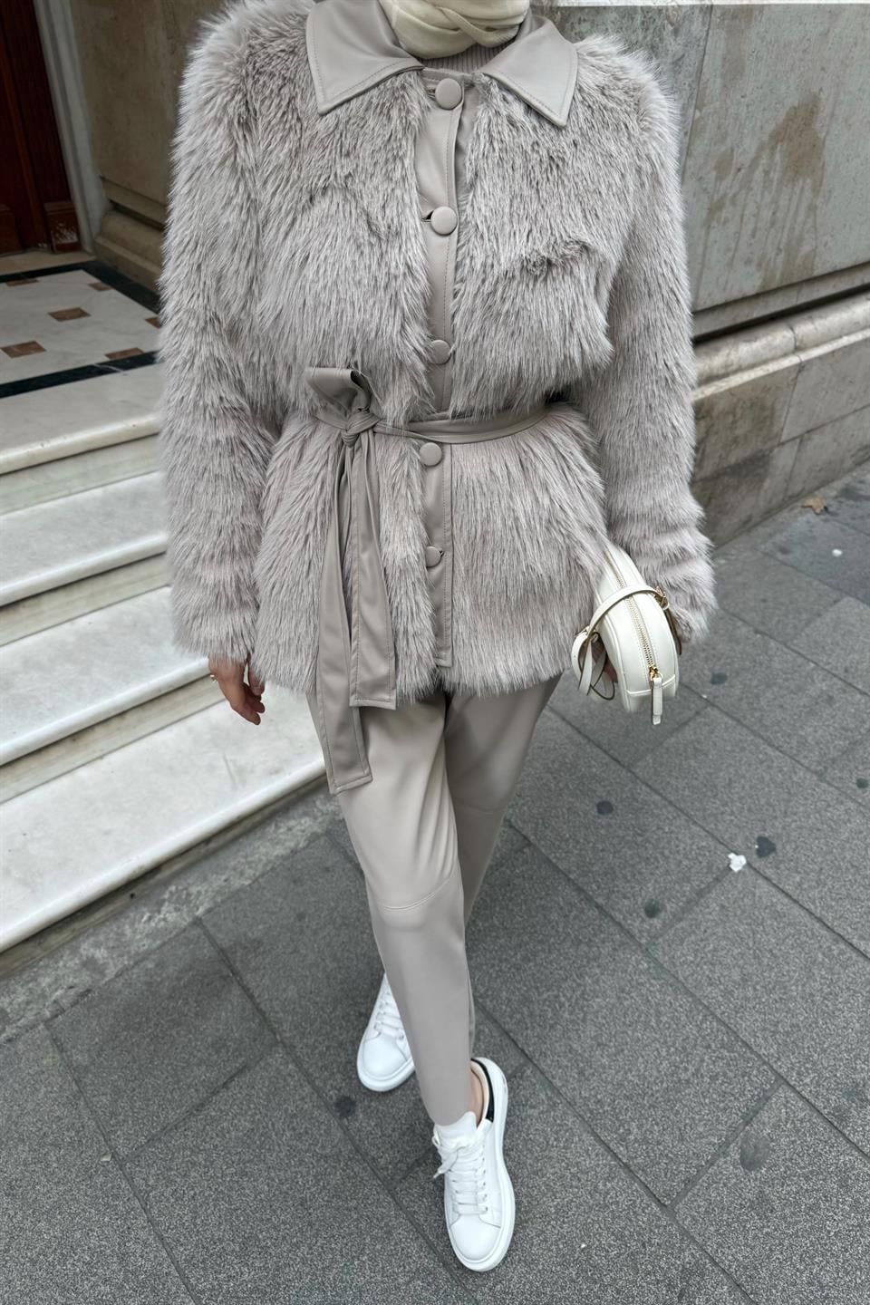 Leather Collar Fur Coat - Mink