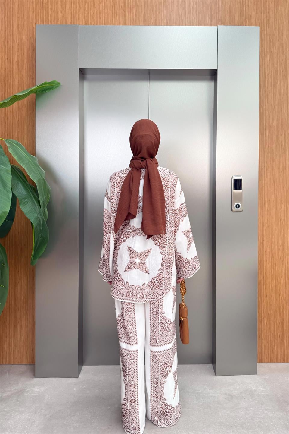 Patterned Linen Trouser Suit - Brown